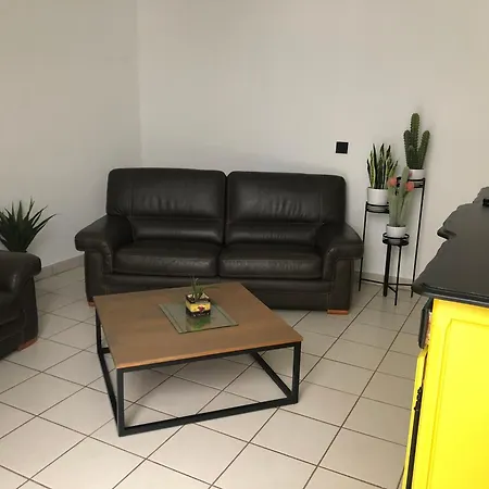 La Petite Petillante *